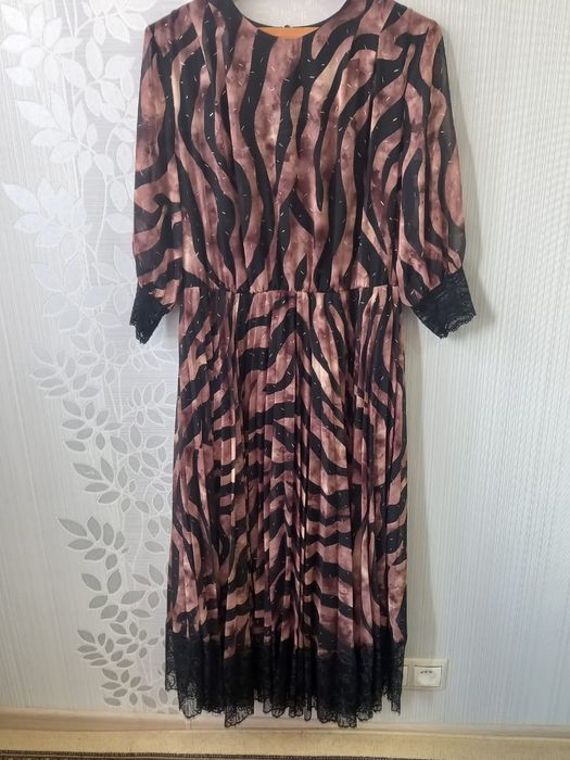 Көйлектер сатылады