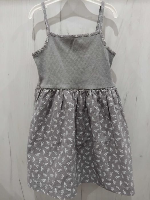 Лот от три рокли 104см.