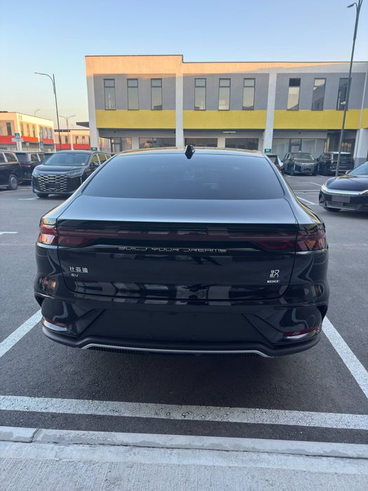 Byd han 605 km 2025 yil