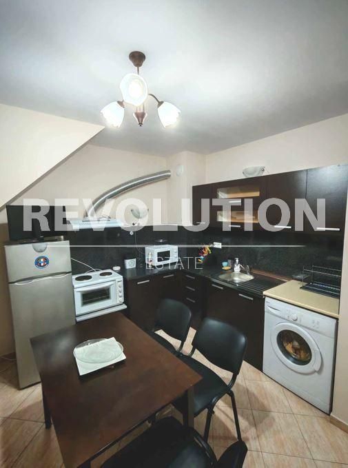 Двустаен апартамент в района на Червен площад!