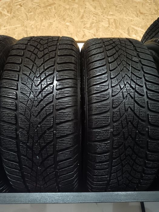 Anvelope iarna Dunlop Winter Sort 4D 225 50 R17  98H. XL