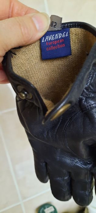 Продам перчатки женские кожаные