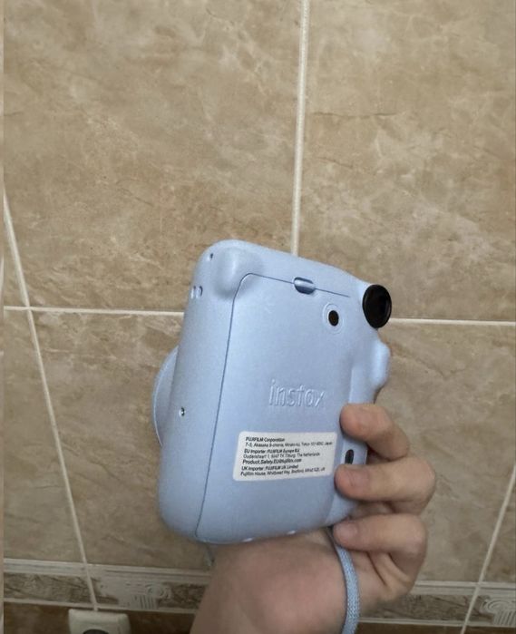 Instax 12 mini камера