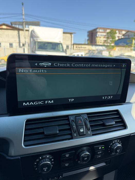 Proprietar - vand BMW Seria 5 523i E60