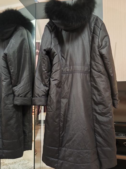 Дълго топло яке с ъс качулка