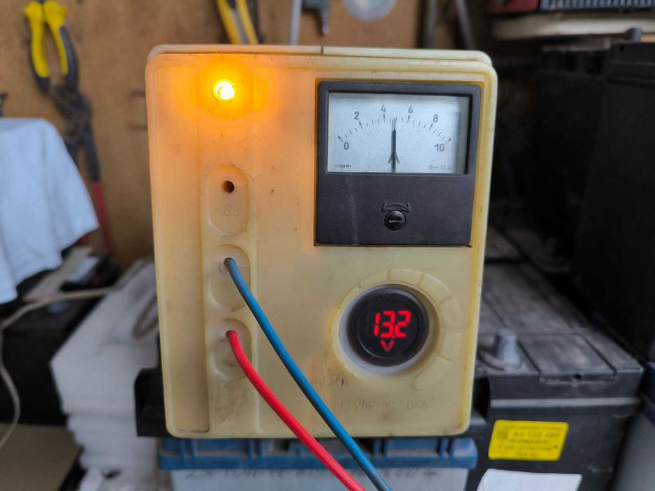 Българско зарядно за акумулатори и мн.други предложения...