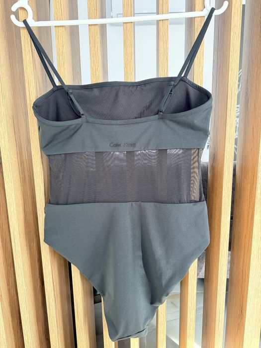 Дамски цял бански на сК