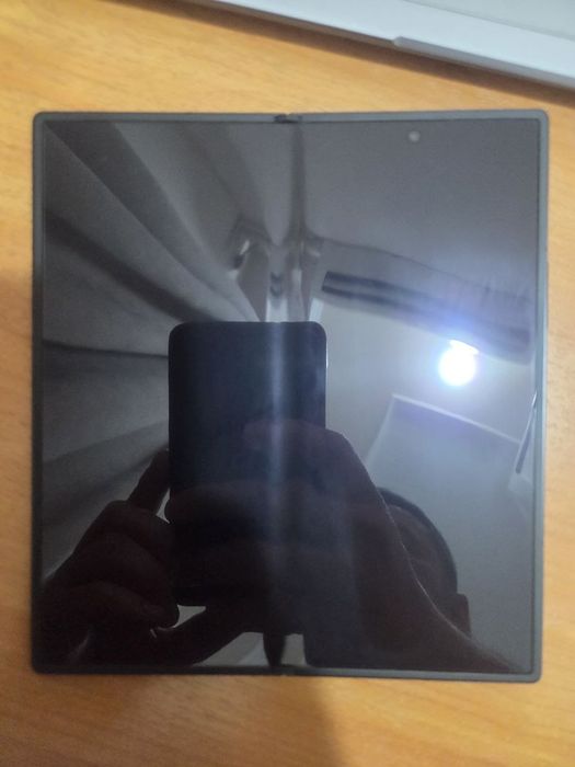 Samsung galaxy Fold 7 512 gbli  Jet Black dual sim
