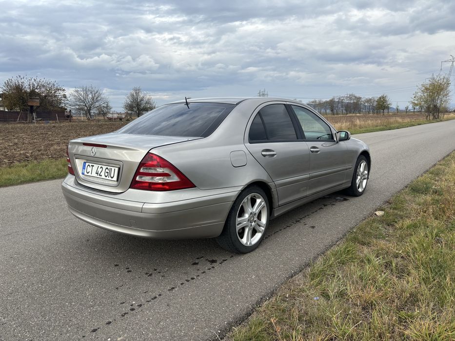 MERCEDES-BENZ C-Class 2006 — imagine 3