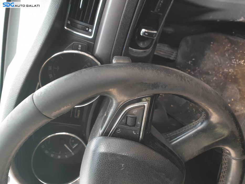 Volan Piele 4 Spite cu Comenzi cu Uzura FARA Airbag Skoda Superb 2 2008 - 2015 [K4547]
