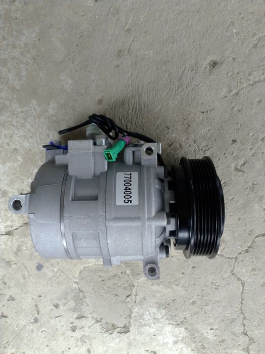 Vînd compresor ac nou pt. Audi A8 A6 motor 2.8  3.7. 42