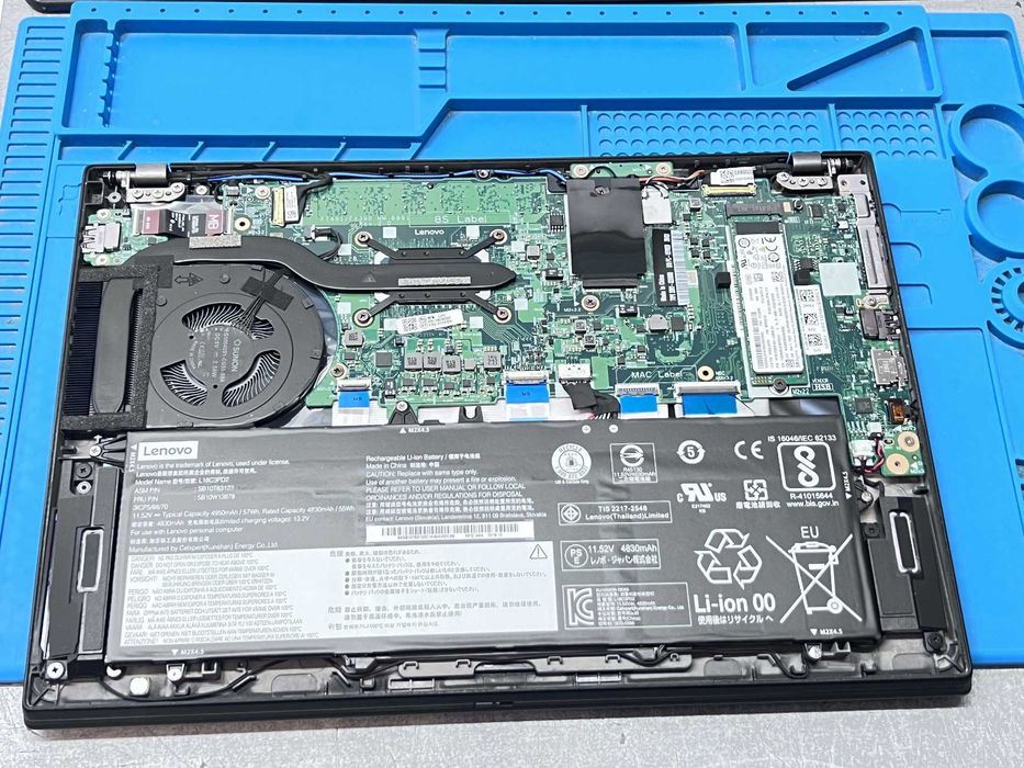 Lenovo ThinkPad T490s 14" Touch i5-8365U 16GB 260GB /->