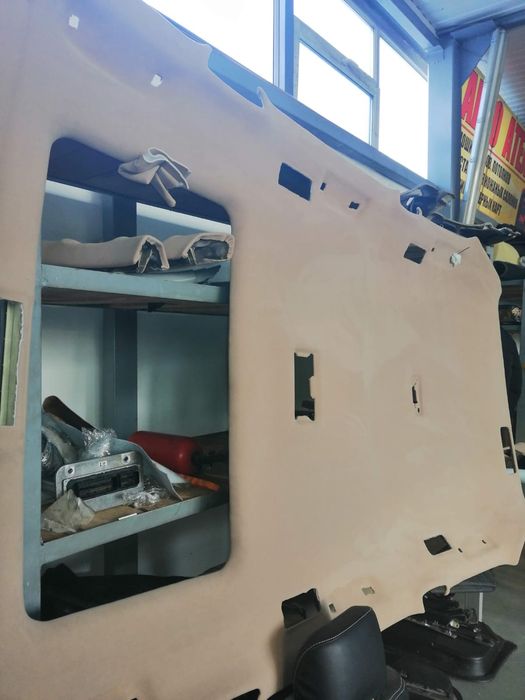 Потолок перетяжка автомобиля