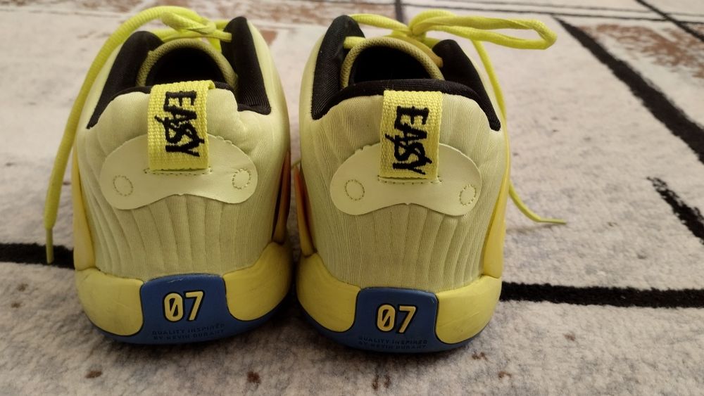 Nike KD 15 «Light Lemon Twist»