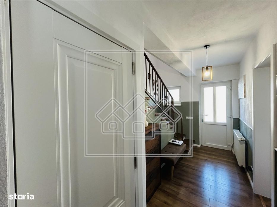 Casa moderna, cu 4 camere, 109 mp utili,  211 mp teren