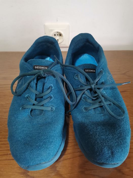 42 Giesswien Merino runners