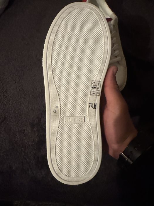 Обувки GUESS 38 номер