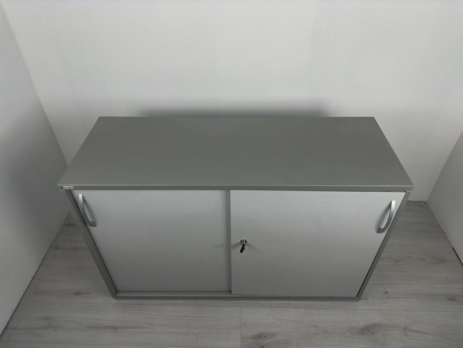 Шкаф етажарка съхранение на документи и други нужди обзавеждане