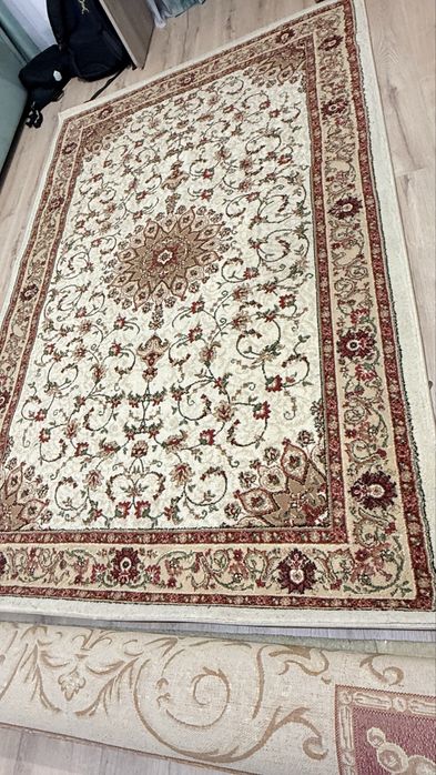 Продам ковёр 150*230см
