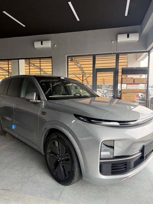 Li 7-9 Zeekr X9  LeapMotor C16