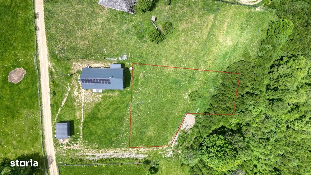 Teren intravilan 1400 mp in satul Pestera, Comuna Moieciu, zona Bran