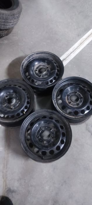 Продам штампованные диски