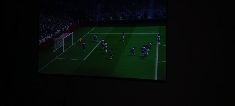 Playstation 4/3  sotiladi.