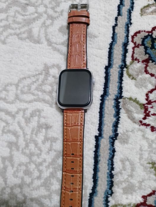 Smart watch sotiladi tozaa