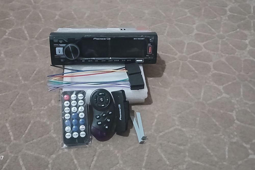 Yangi hali ishlatilmagan avtomagnitola,BT,USB,AUX,MICRO TF