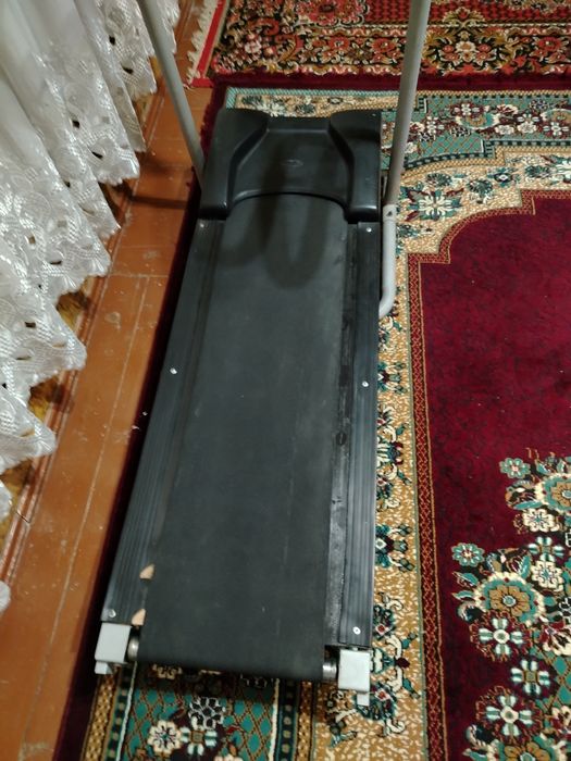 Беговой дорожка Италия оригинал и максимально дёшево вес 130 кг