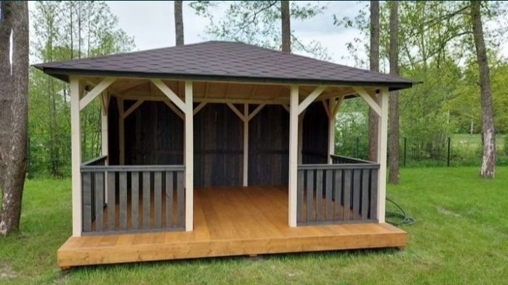 Vând foișoare din lemn