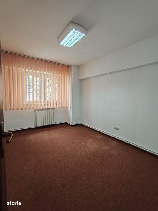 Apartament 3 camere | 75 mp | Zona Central – Vad comercial excelent — fotografia 3