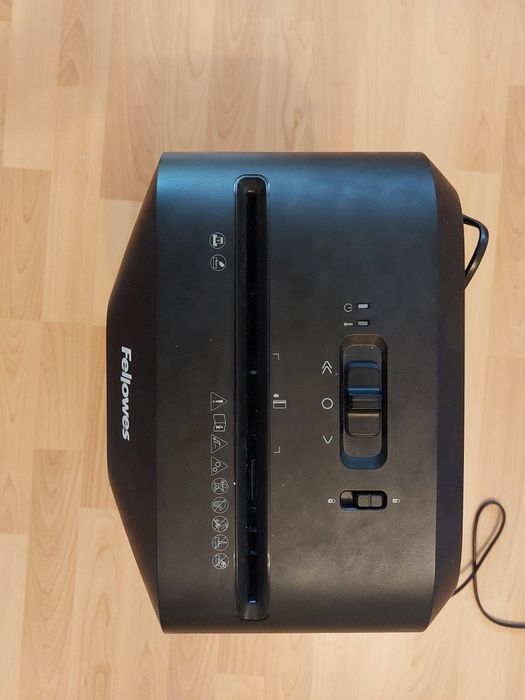 Tocător hartie Fellowes