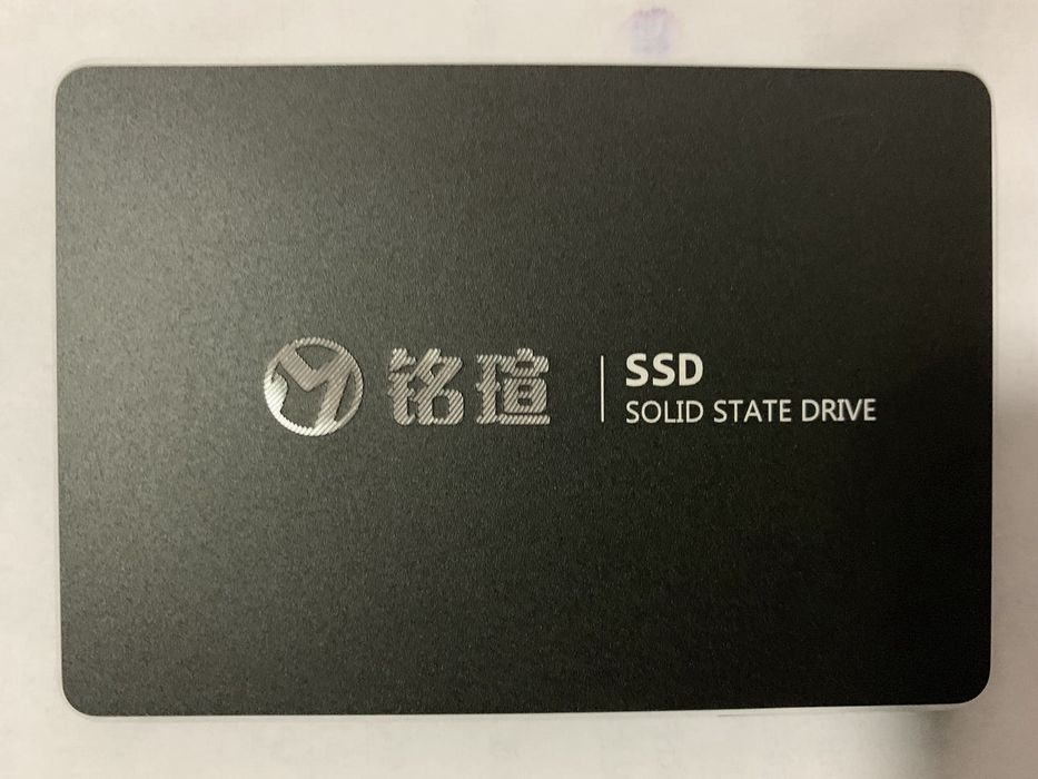 Жеский диск ssd 120