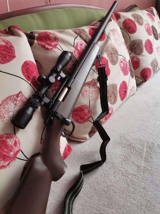 Pusca 210m/s aer comprimat pe cilindru și piston otel airsoft