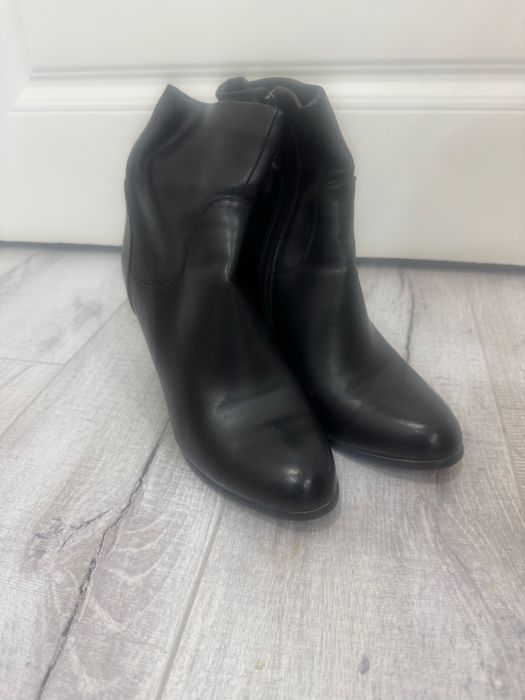 Продам сапоги осень весна