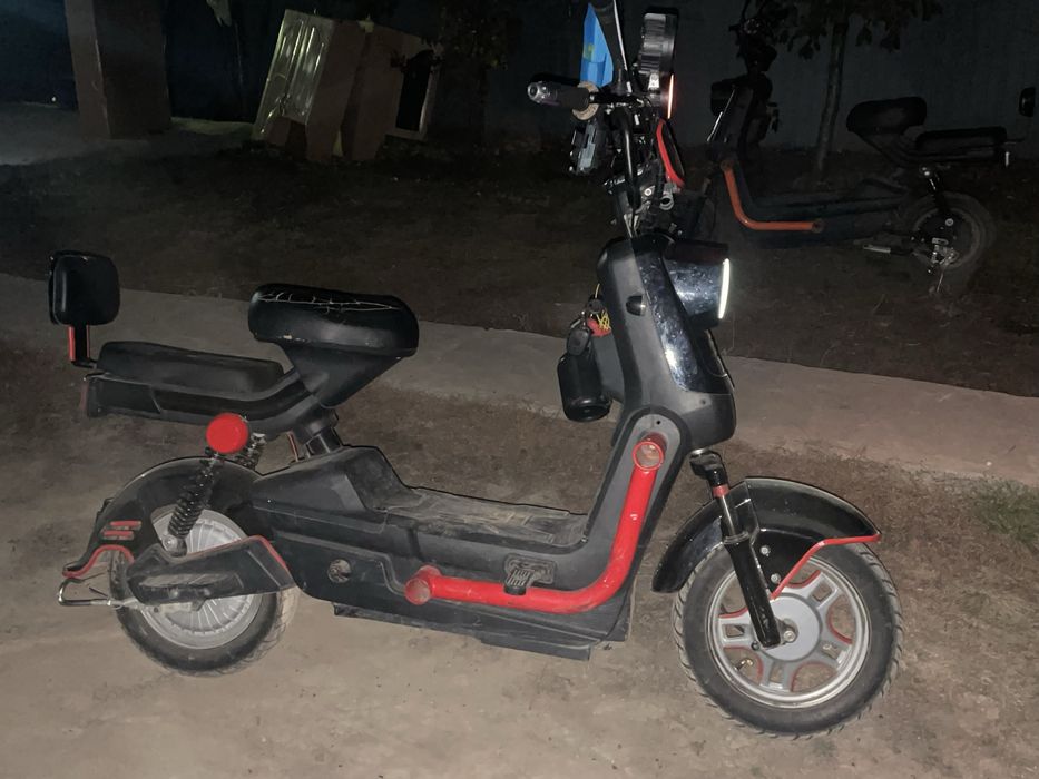продам электро скутер танк