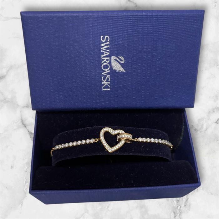 Женска гривна SWAROVSKI с кристали