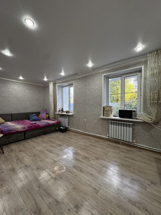 Продается часть дома с 10 сотками . Ипотеку проходит !