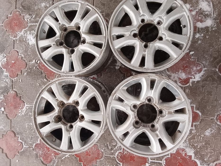 Продам Диски комл