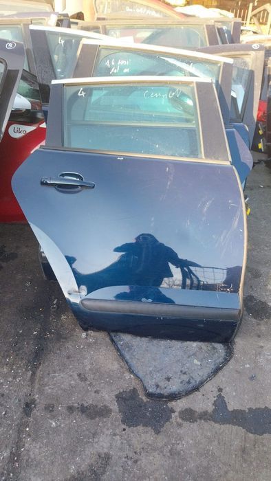 VAND USA PARTEA DREAPTA SPATE PENTRU PEUGEOT 3008, 2011-2017