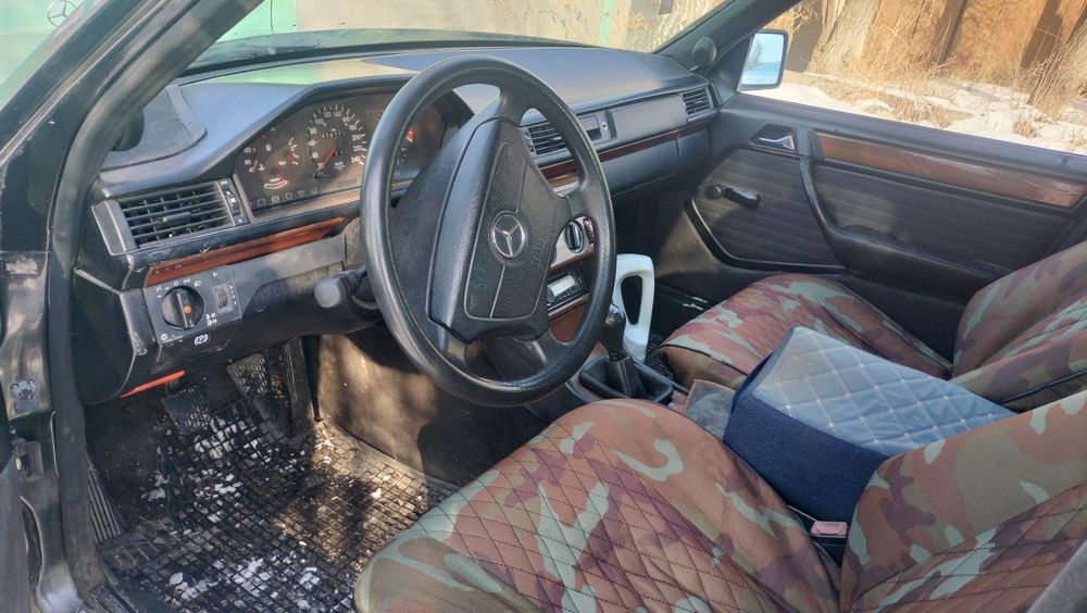 Мерседес мерс 230