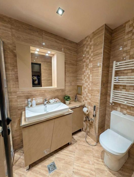 Двустаен апартамент в Студентски град