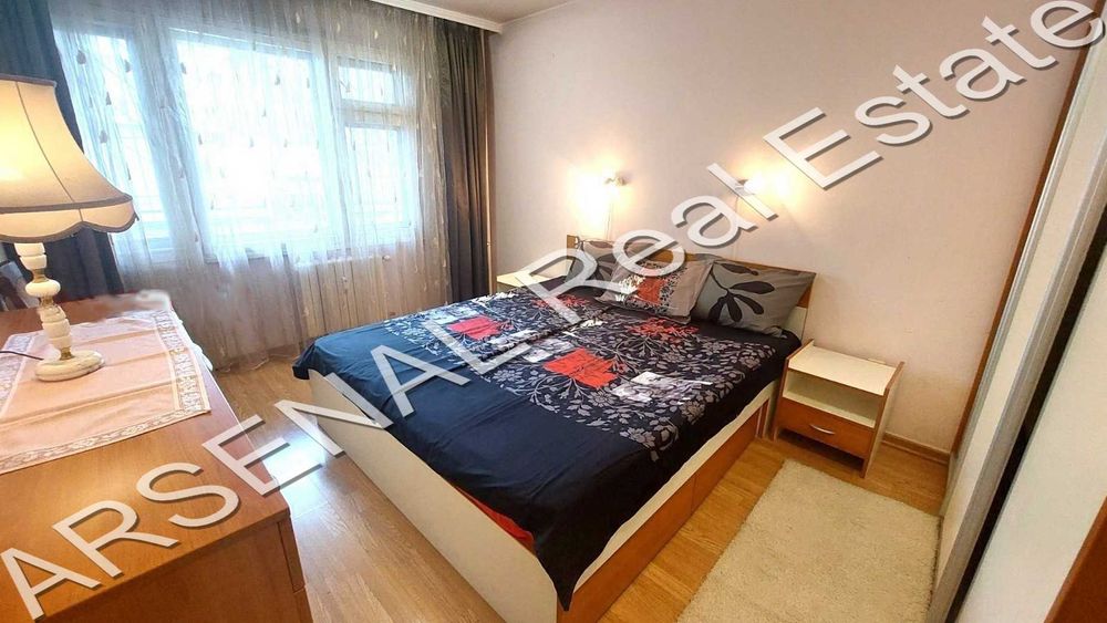 Дава се под наем Тристаен апартамент в София, Лозенец - 120 кв.м за 800 € - Снимка #3