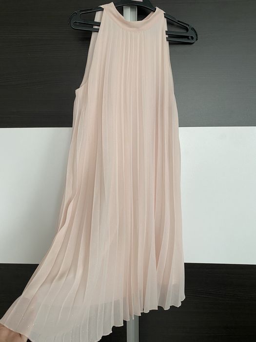 Дамски рокли с тюл