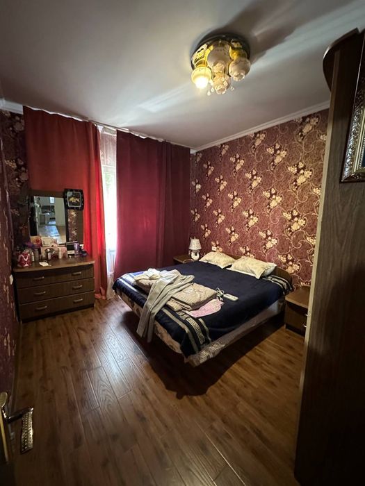 Продаётся 4/3/4 на Карасу-1 с балконом 2х6