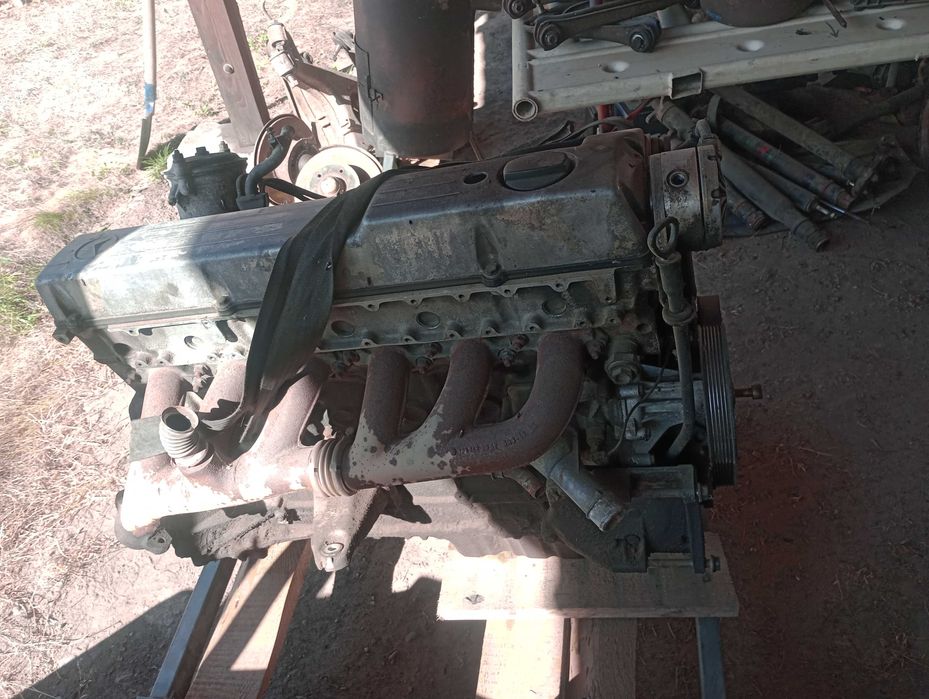 Piese mercedes w124 Motor 300D