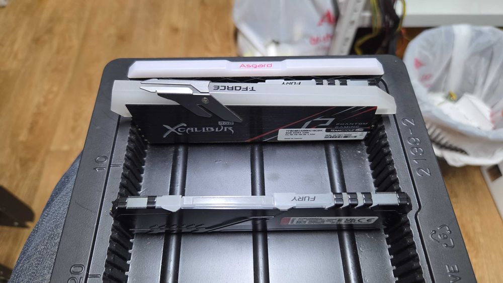 Озу DDR4 8Гб, 16Гб (2133, 3000, 3200)