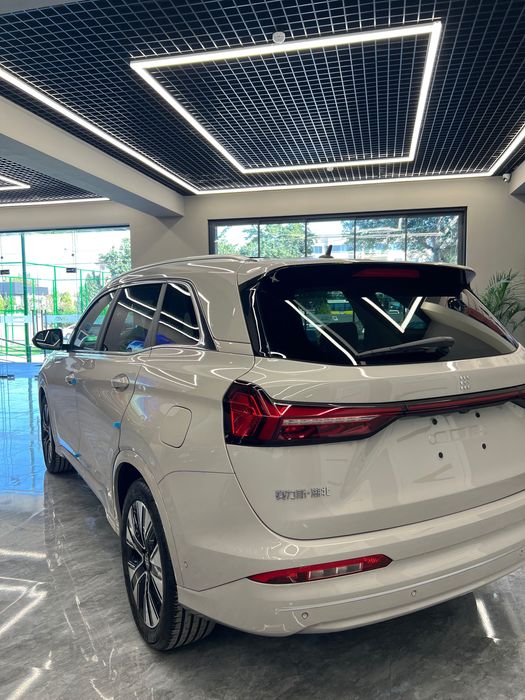 Donfeng fengon e5+ full hybrid