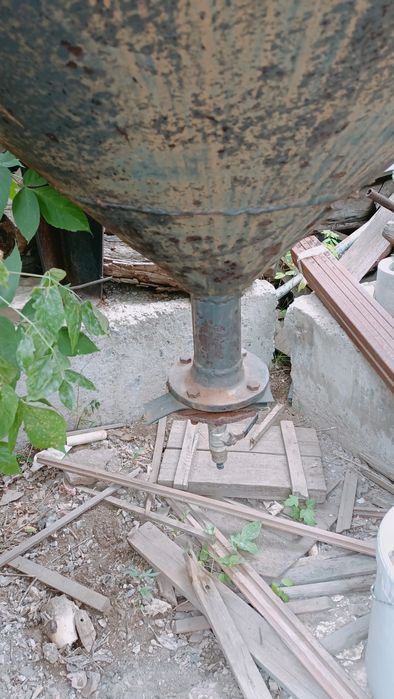 Продам ёмкость Чан 7куб.